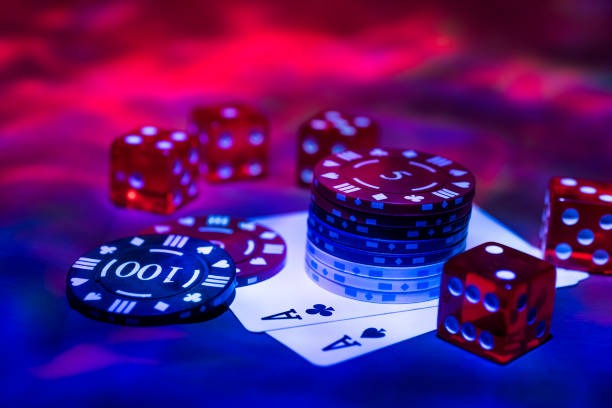 qqslot1221 customer support interface showing chat and ticket submission